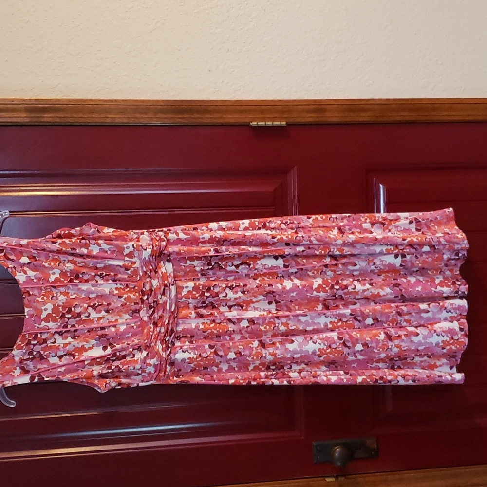 Sleeveless pink and white fit and flare dress